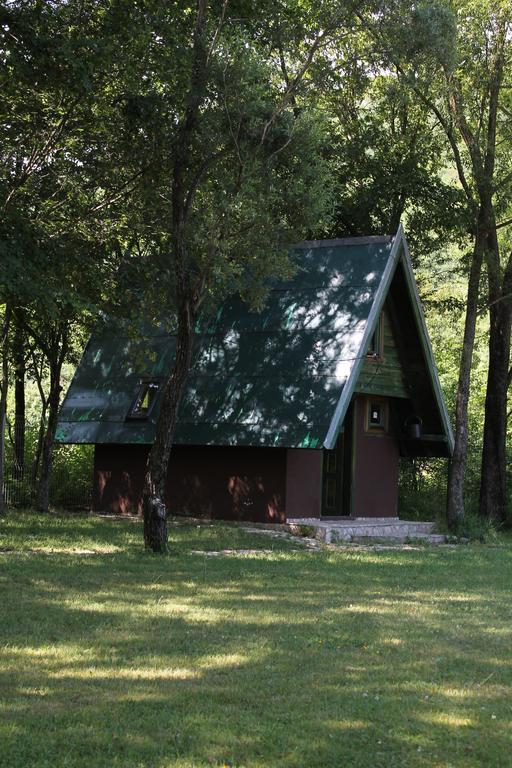 Готель Bungalovi Enco Boracko Jezero Сараєво Екстер'єр фото